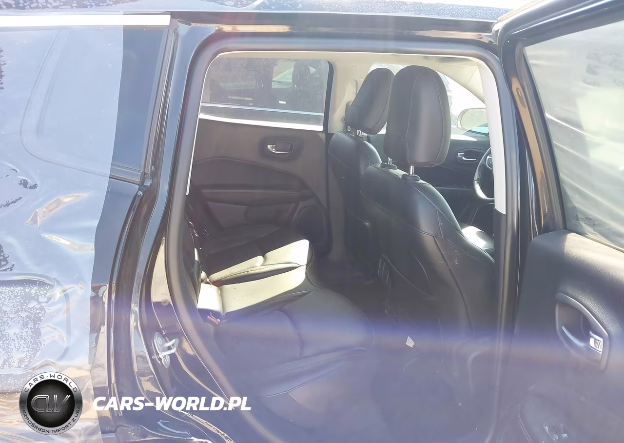 2019 Jeep Compass Limited 4X4 VIN:3C4NJDCB5KT638418 - 8