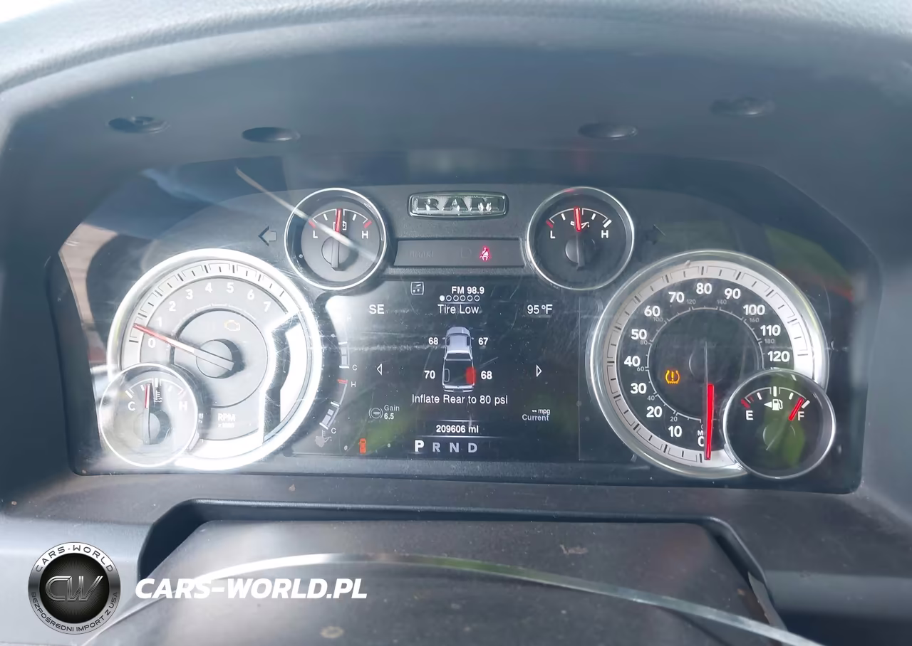 2016 Ram 2500 Big Horn VIN:3C6UR5DJXGG153120 - 7