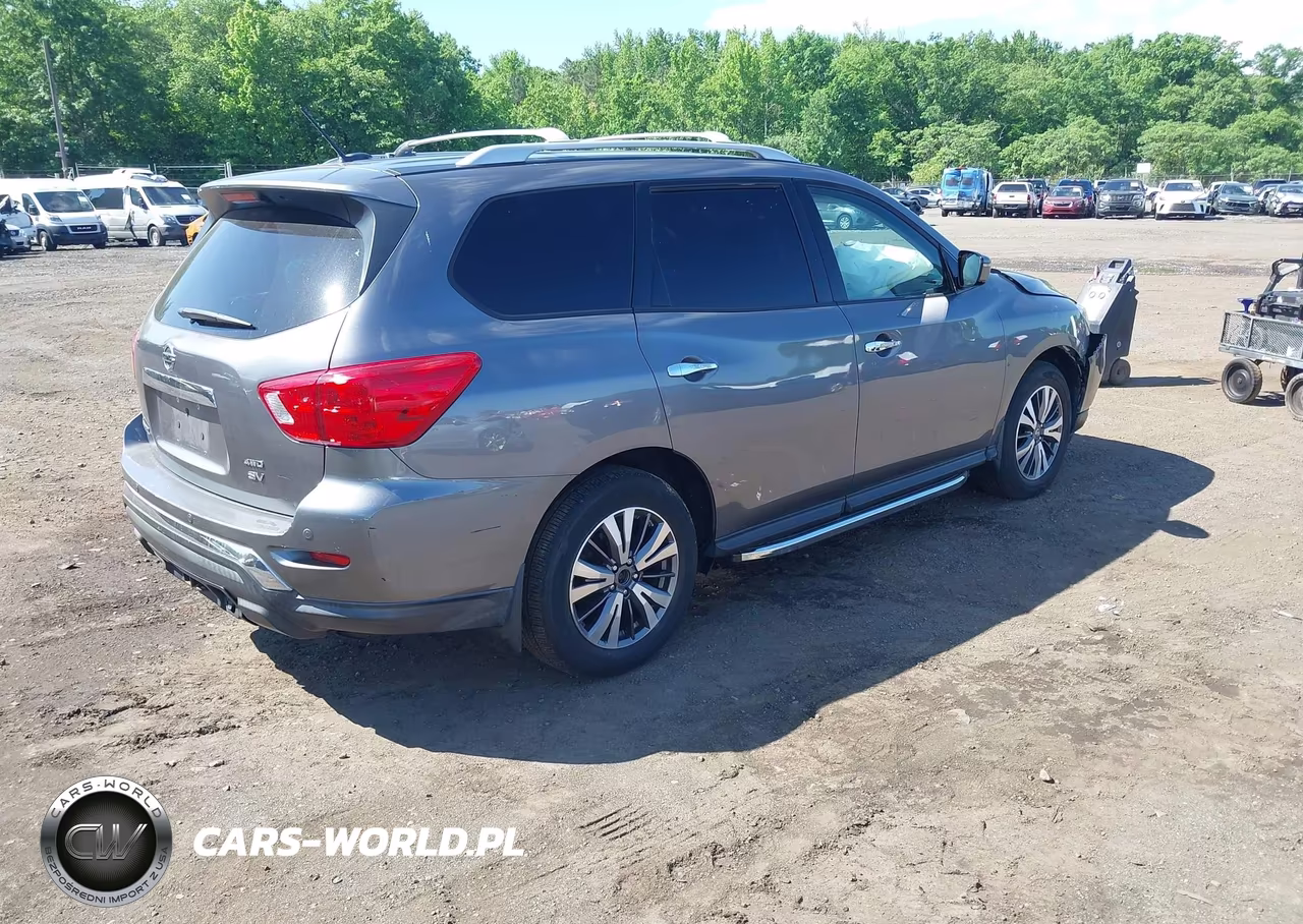 2017 Nissan Pathfinder Sv VIN:5N1DR2MMXHC689079 - 4