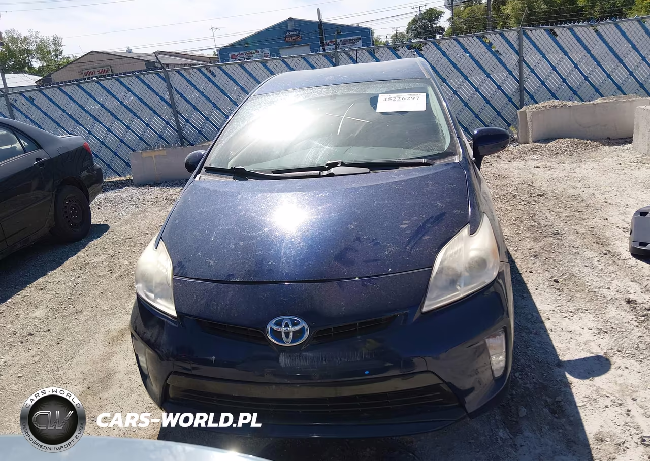 2013 Toyota Prius Four VIN:JTDKN3DU9D1643536 - 13