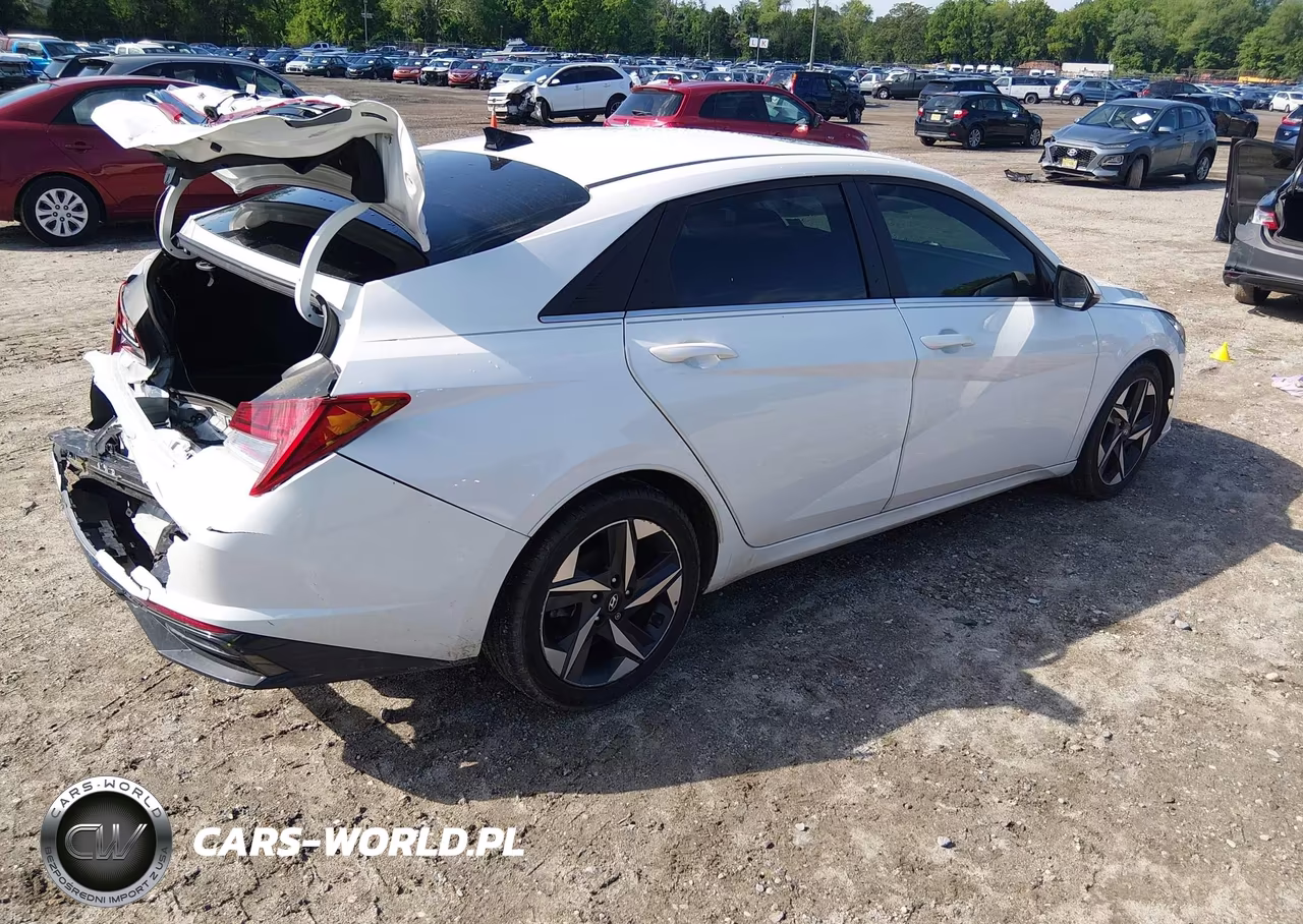 2022 Hyundai Elantra Limited VIN:5NPLP4AG8NH073994 - 4