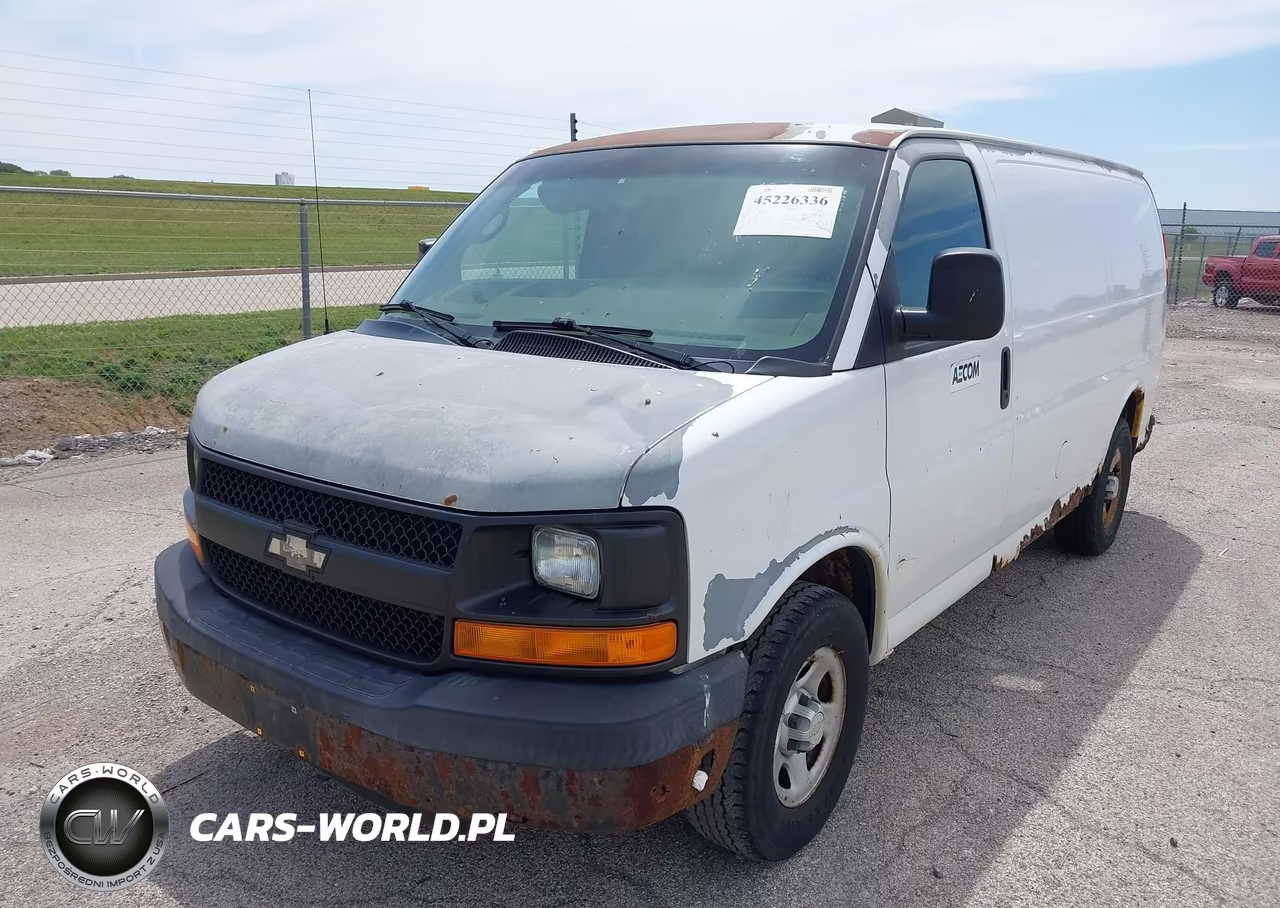 2007 Chevrolet Express Work Van VIN:1GCFG15X271112286 - 2