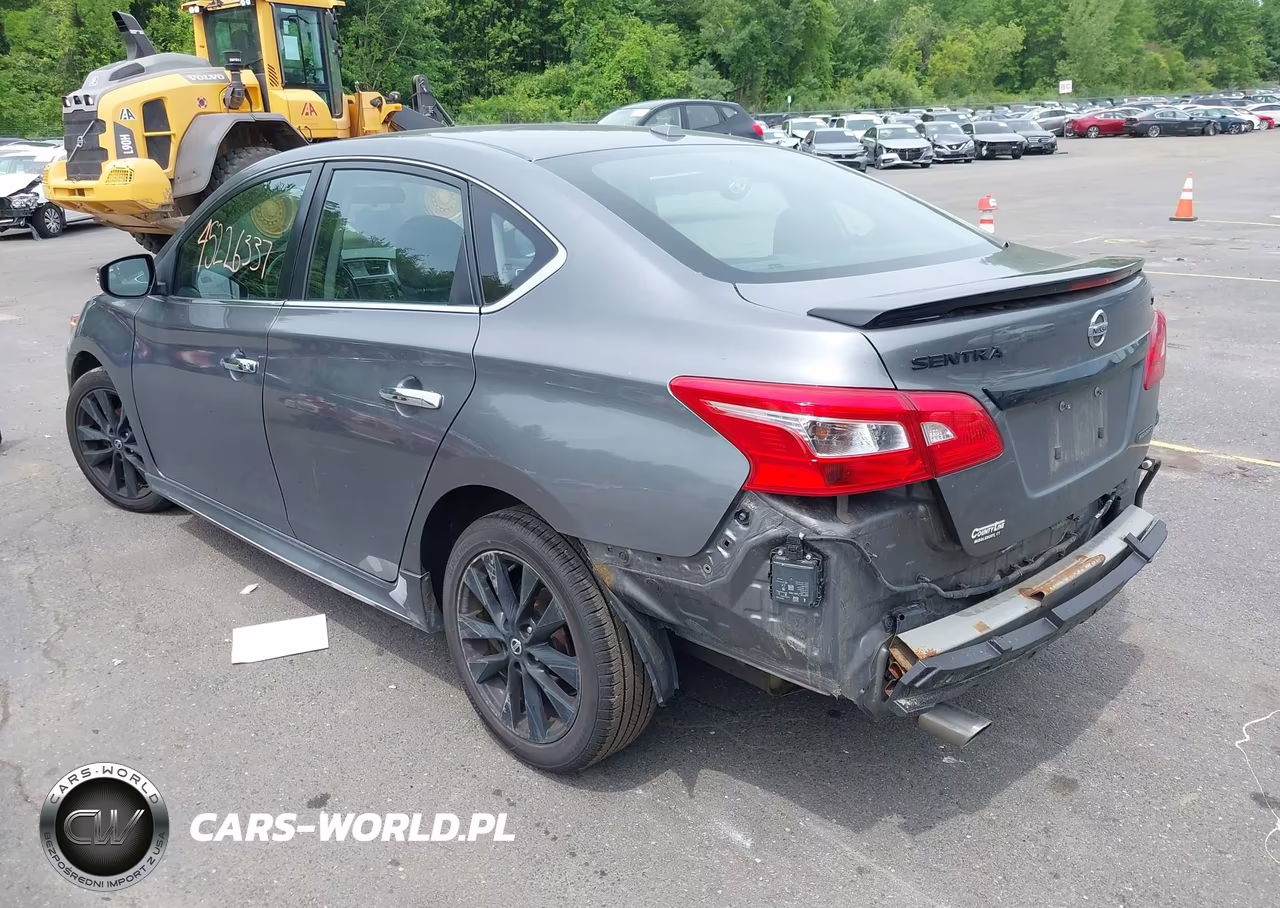 2018 Nissan Sentra Sr VIN:3N1AB7AP4JY275299 - 3