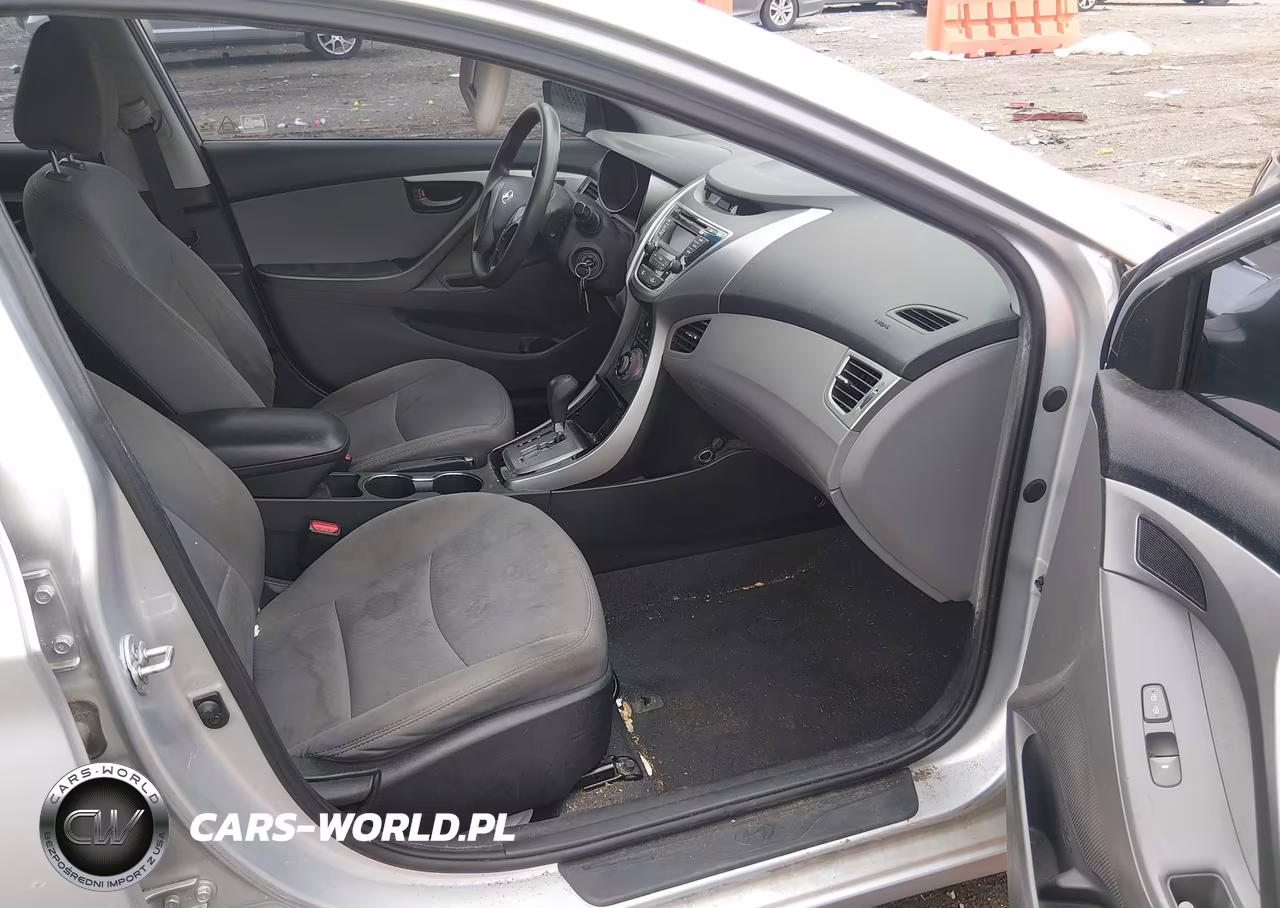 2013 Hyundai Elantra Gls VIN:5NPDH4AE9DH220046 - 5
