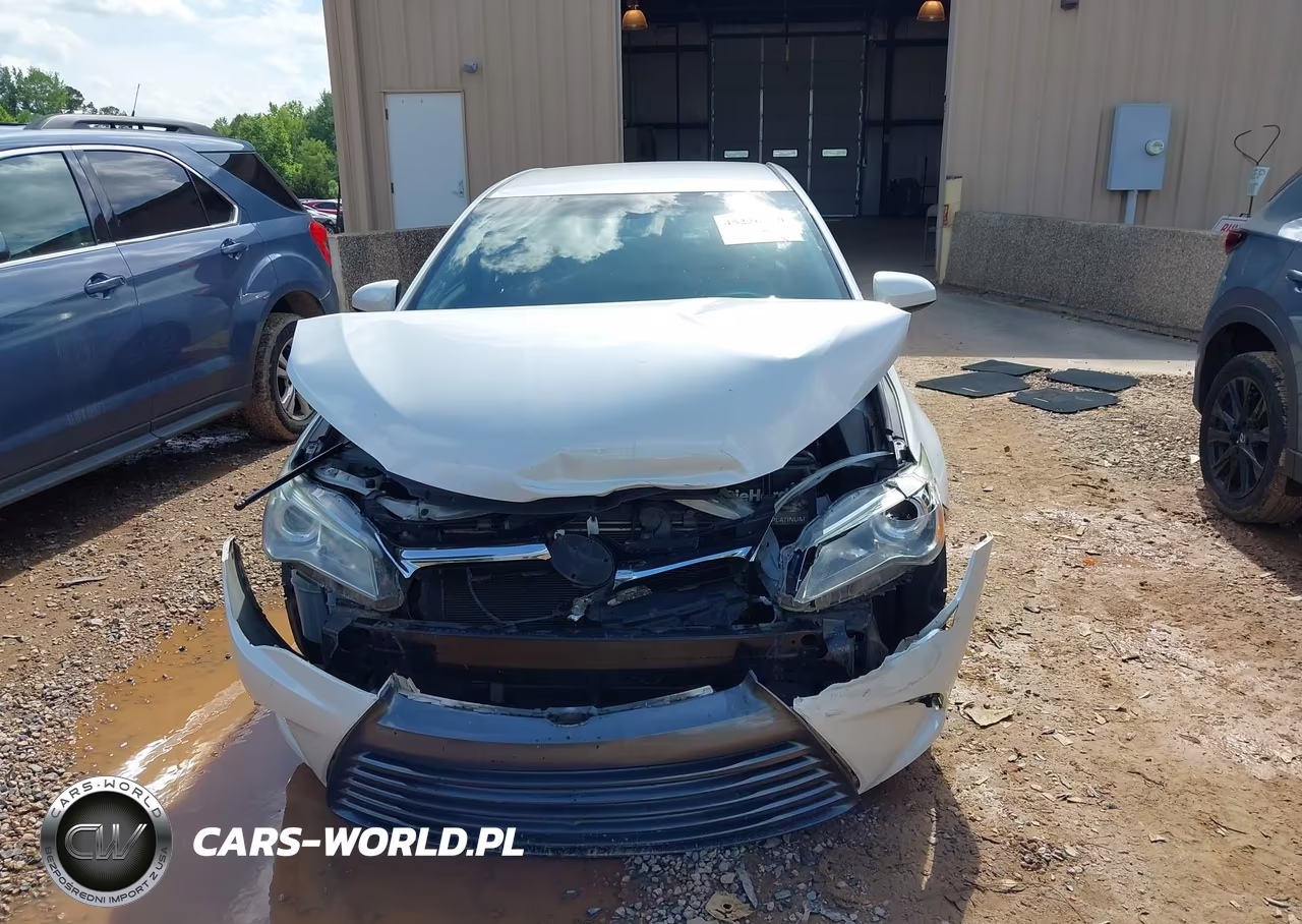 2016 Toyota Camry Xle VIN:4T1BF1FK6GU123242 - 12