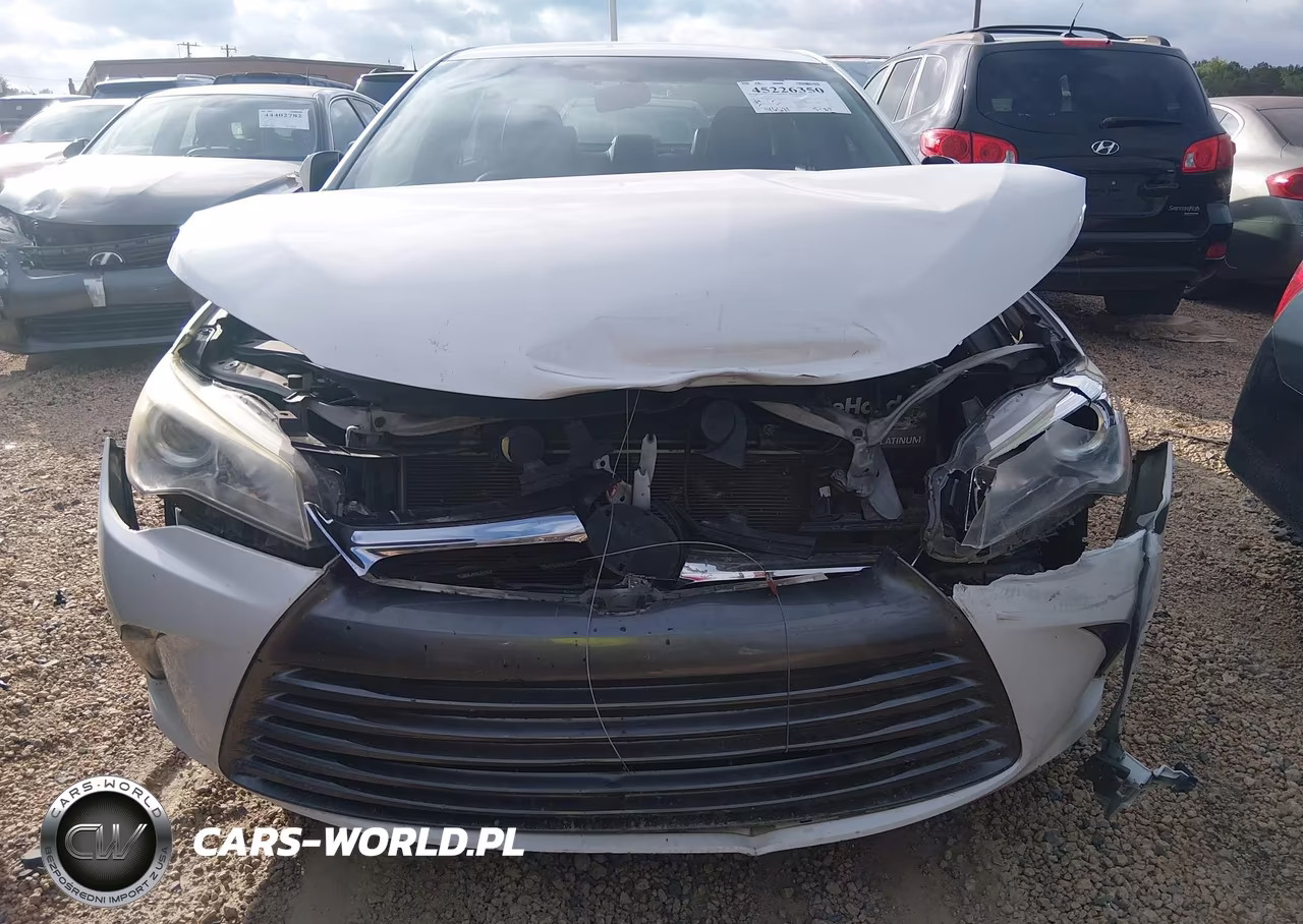 2016 Toyota Camry Xle VIN:4T1BF1FK6GU123242 - 17