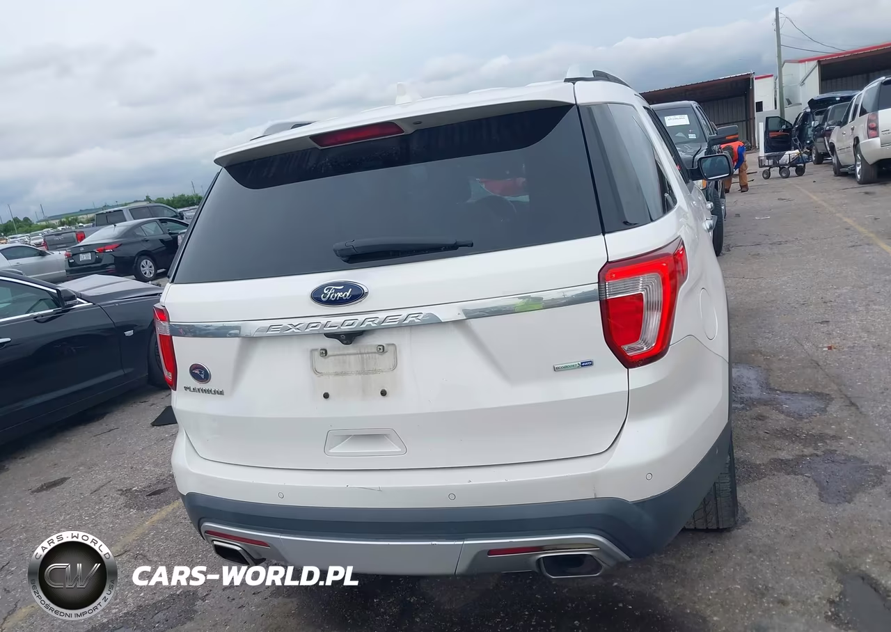 2017 Ford Explorer Platinum VIN:1FM5K8HT1HGC53940 - 16