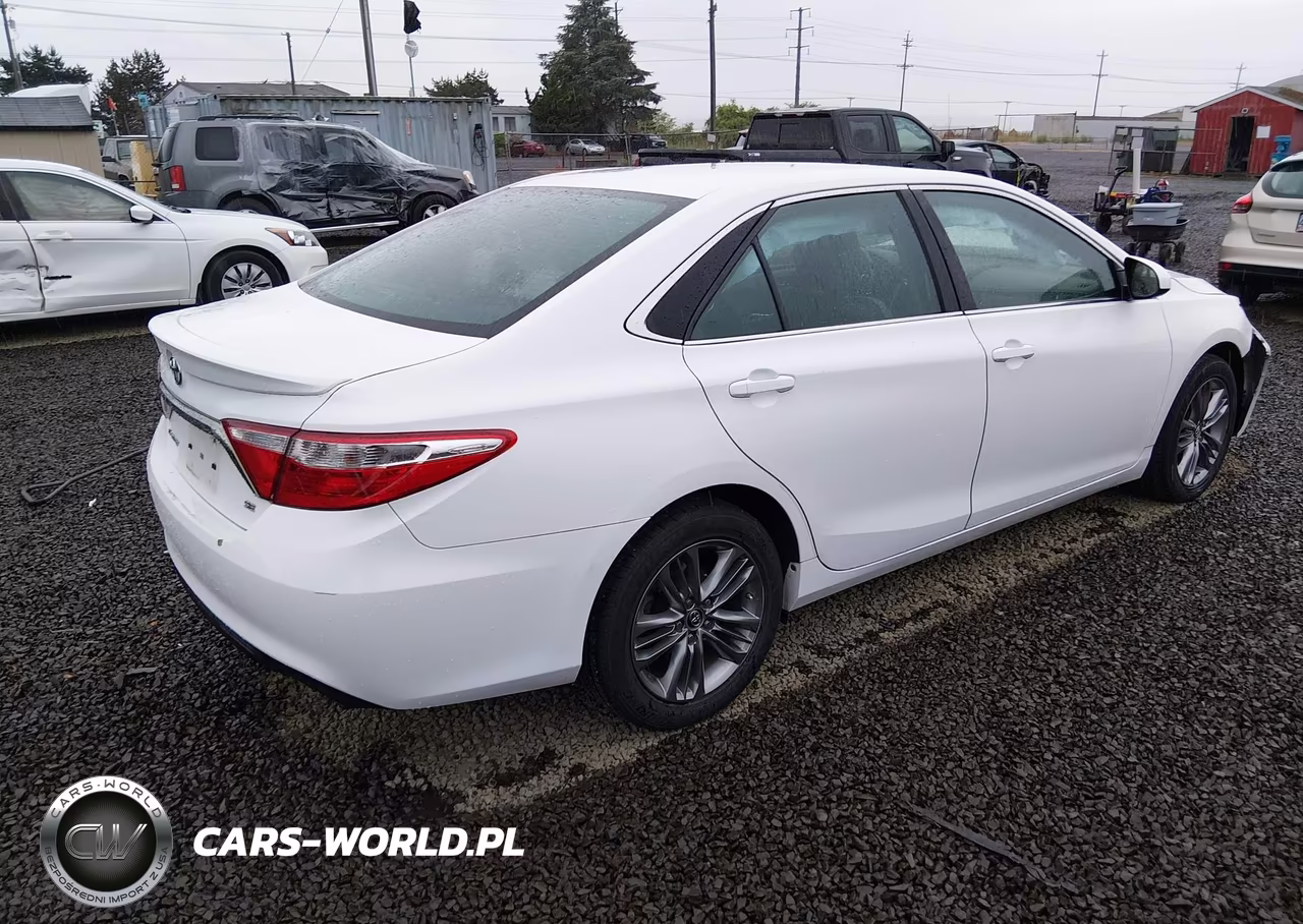 2017 Toyota Camry Se VIN:4T1BF1FK8HU432938 - 4