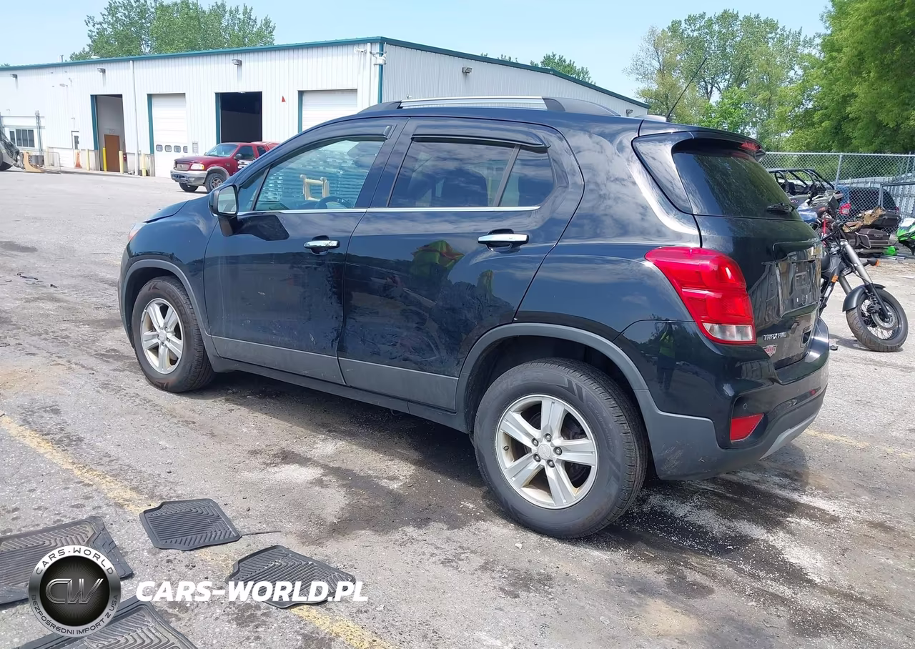 2017 Chevrolet Trax Lt VIN:3GNCJPSB2HL191010 - 3