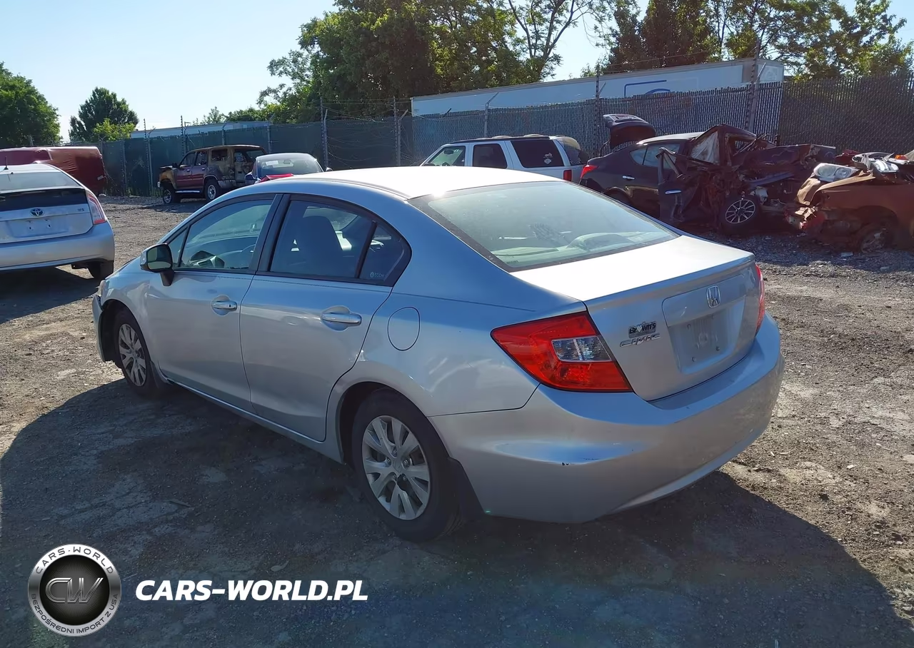 2012 Honda Civic Lx VIN:19XFB2F5XCE355823 - 3