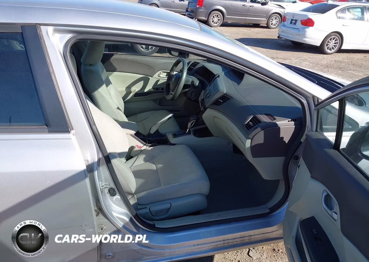 2012 Honda Civic Lx VIN:19XFB2F5XCE355823 - 5