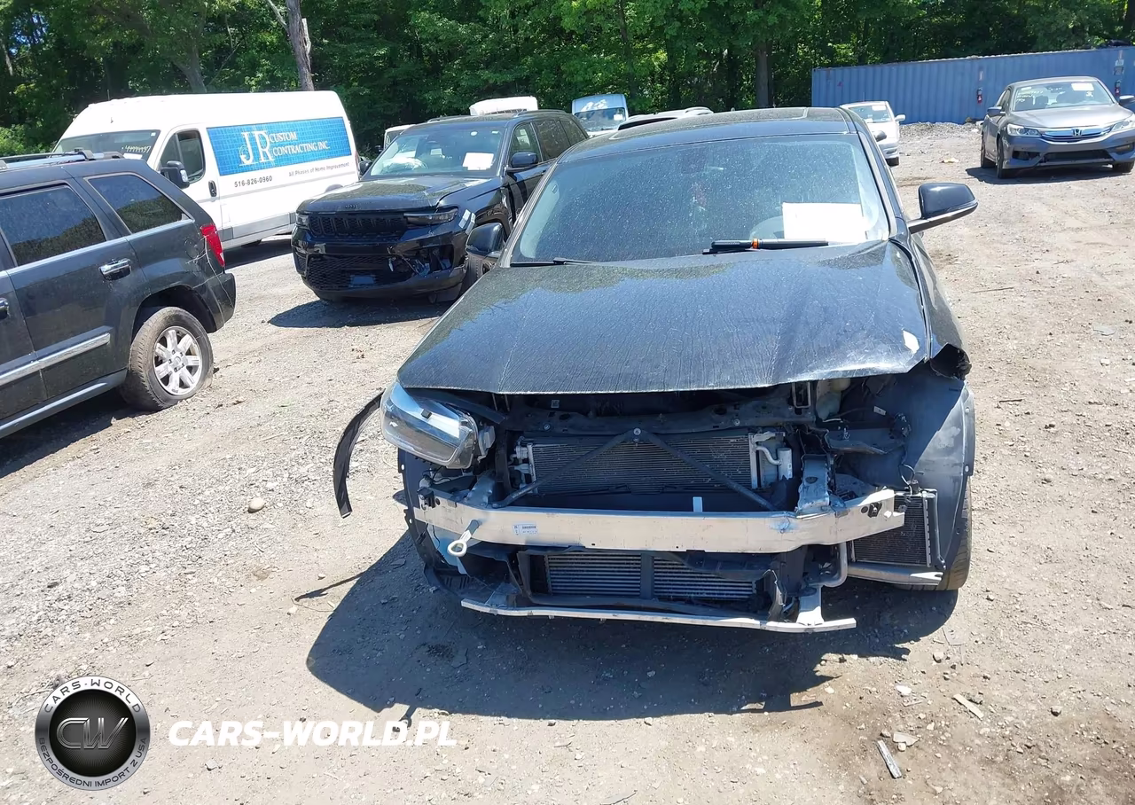 2018 BMW X2 xDrive28I VIN:WBXYJ5C36JEF77063 - 12