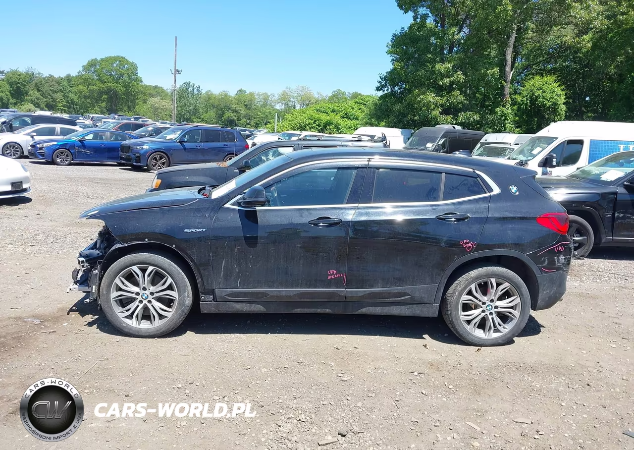 2018 BMW X2 xDrive28I VIN:WBXYJ5C36JEF77063 - 14