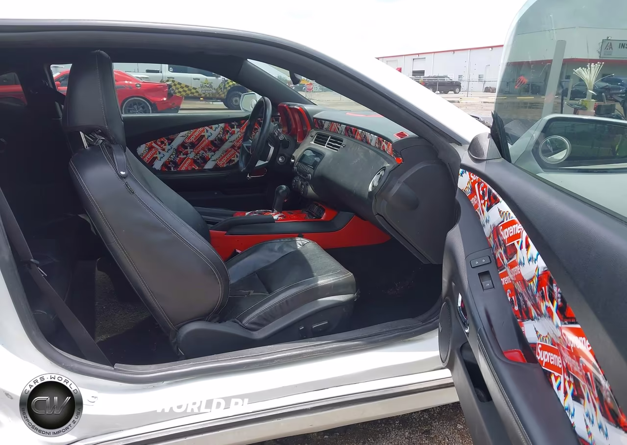 2011 Chevrolet Camaro 2Lt VIN:2G1FC1ED0B9158195 - 5