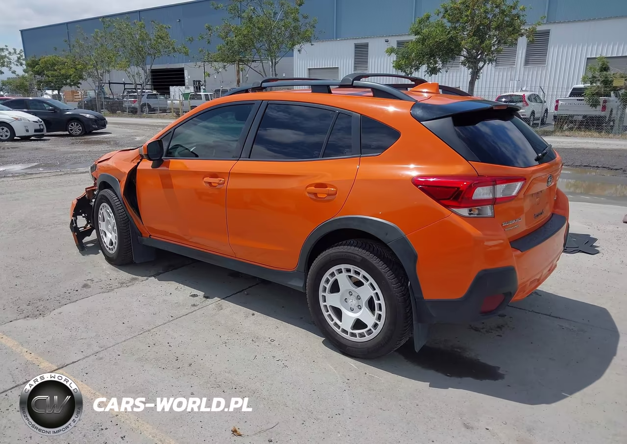 2018 Subaru Crosstrek 2.0I Premium VIN:JF2GTADC6J8281998 - 3