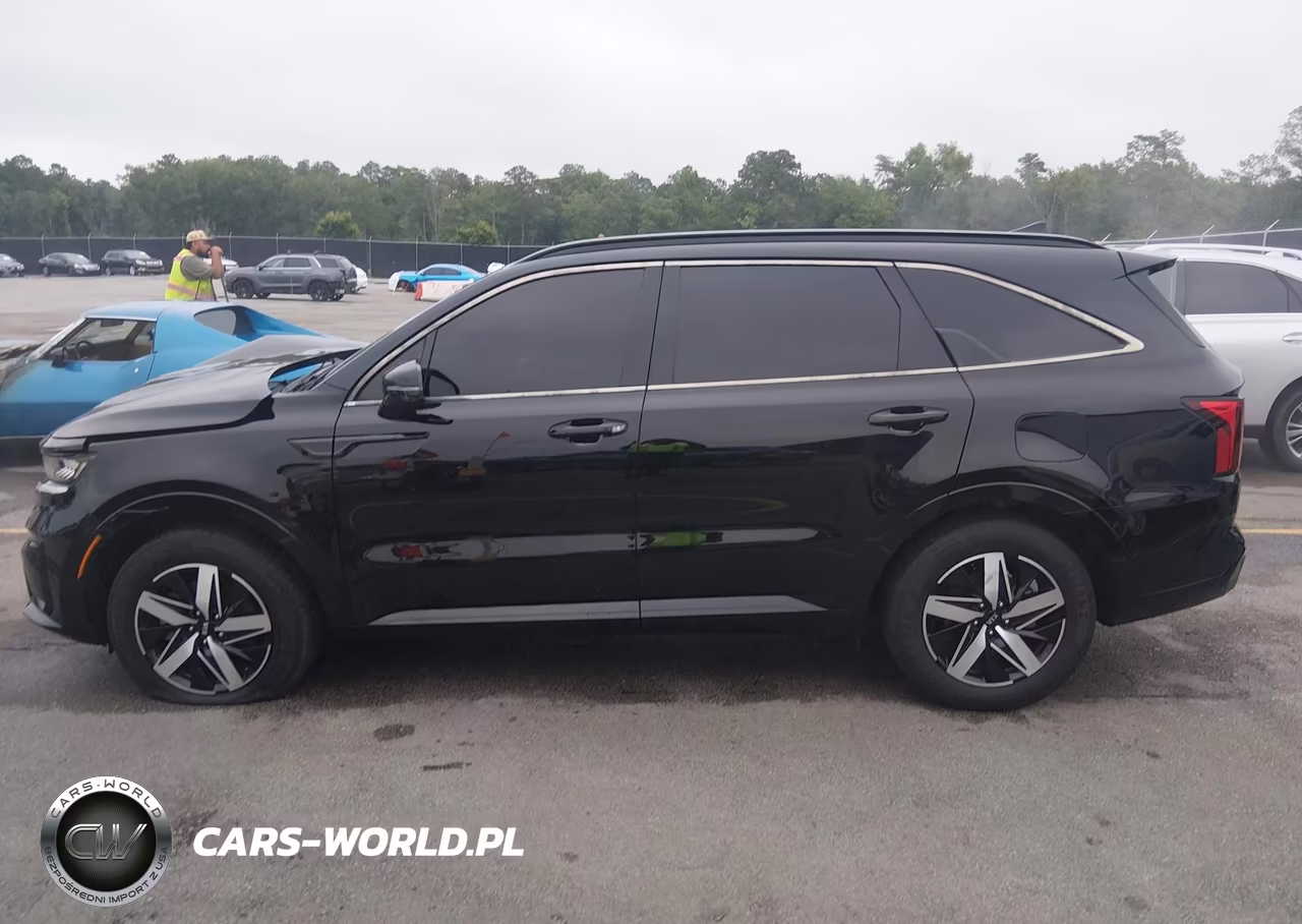 2021 Kia Sorento S VIN:5XYRL4LC5MG001057 - 14