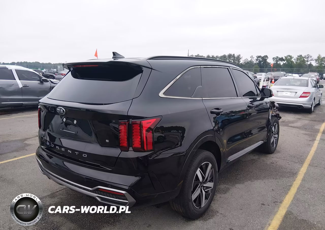 2021 Kia Sorento S VIN:5XYRL4LC5MG001057 - 4