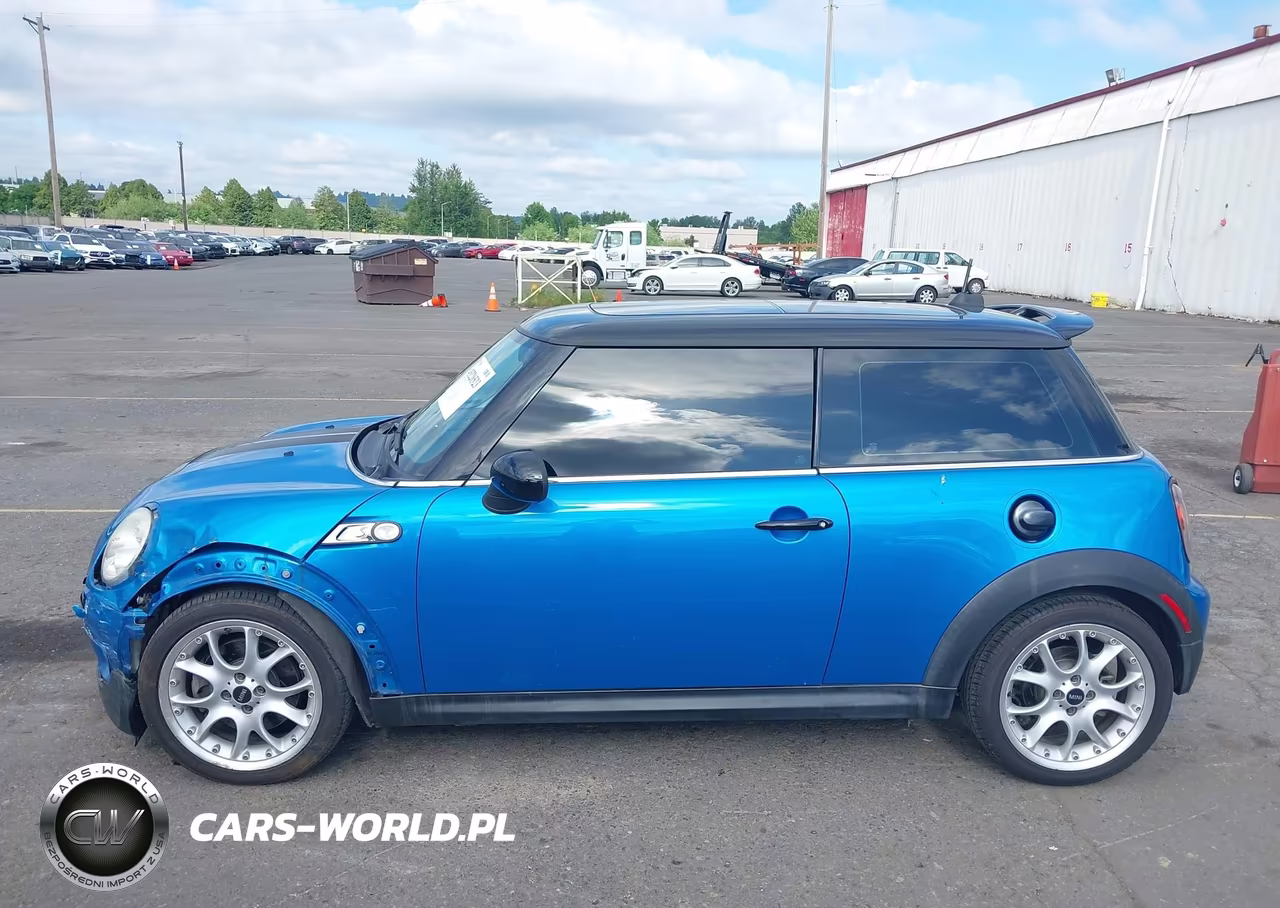 MINI COOPER S VIN:WMWMF73558TV33839 - 15