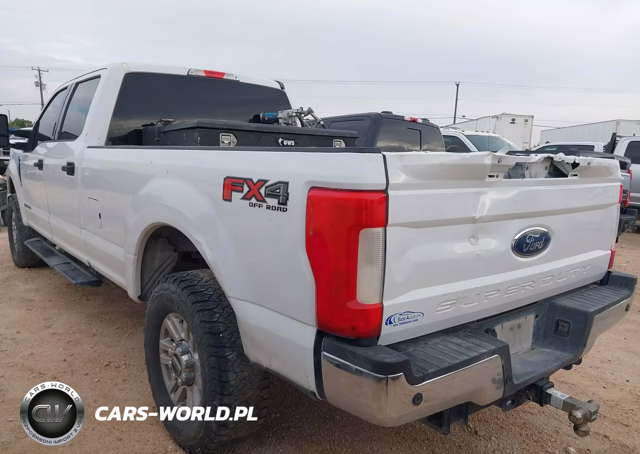 2019 Ford F-250 Xlt VIN:1FT7W2BT7KEE86778 - 3