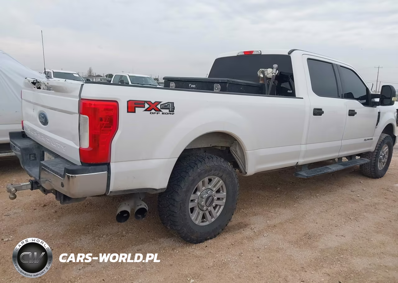 2019 Ford F-250 Xlt VIN:1FT7W2BT7KEE86778 - 4