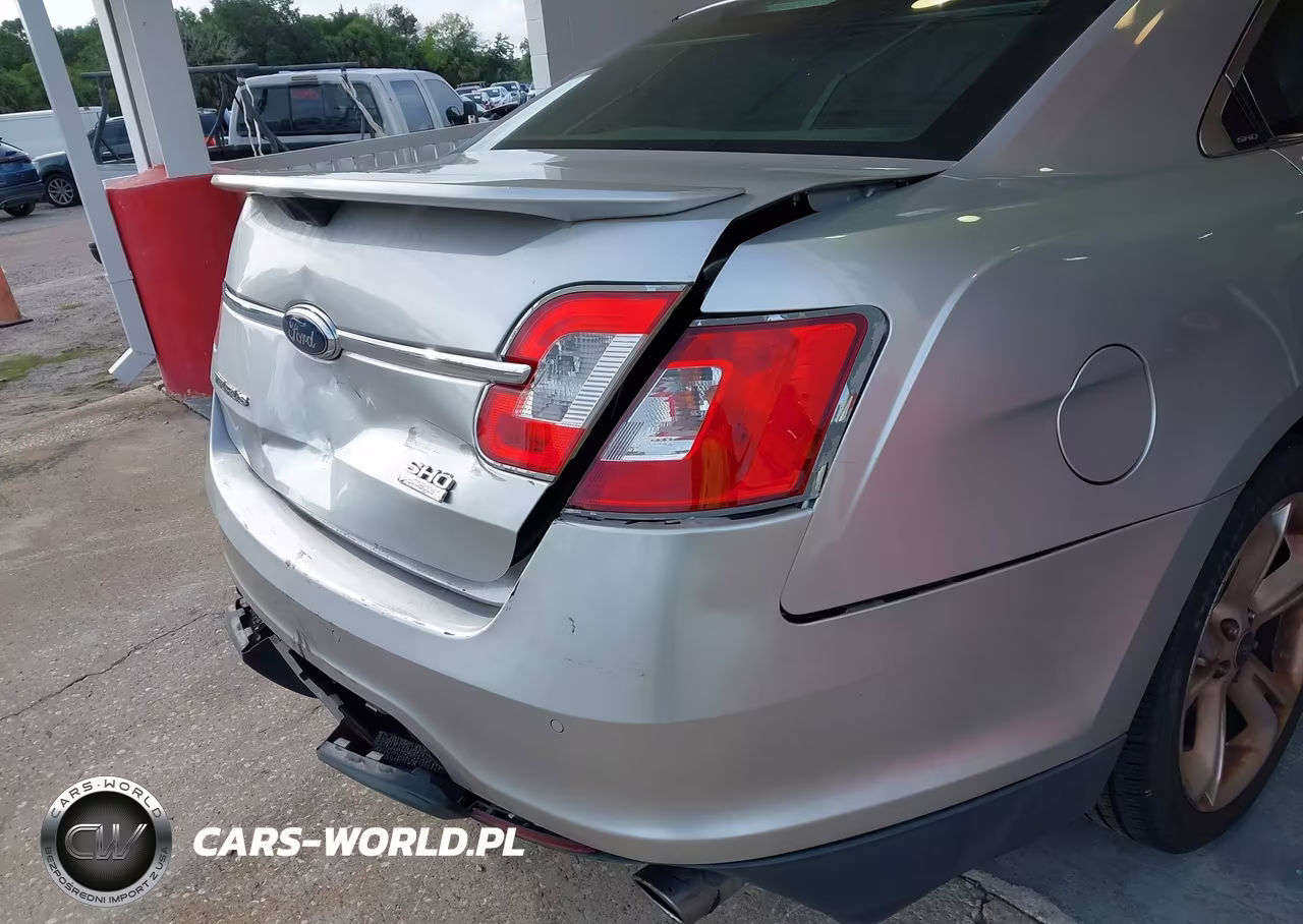 2010 Ford Taurus Sho VIN:1FAHP2KT6AG137430 - 12