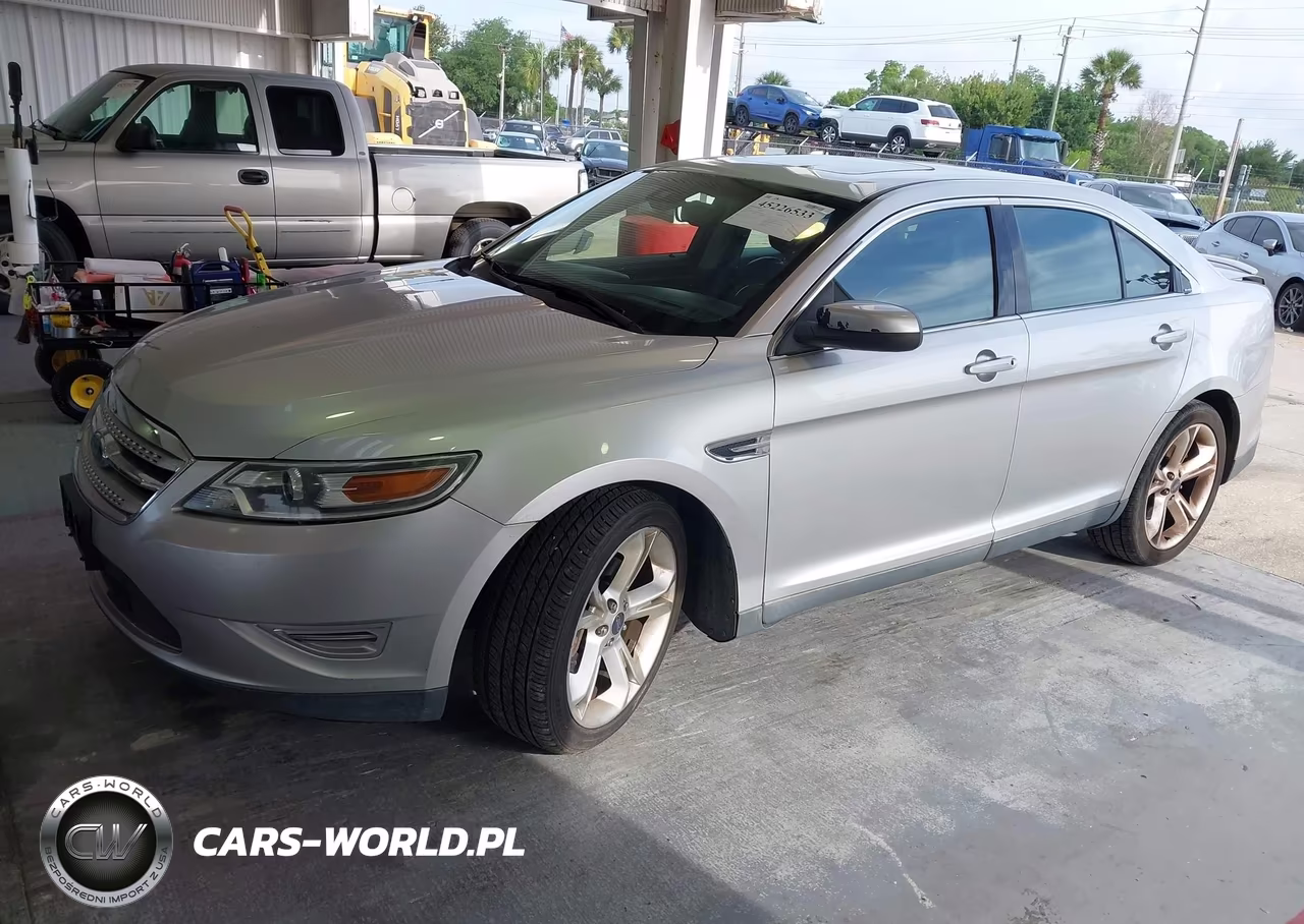2010 Ford Taurus Sho VIN:1FAHP2KT6AG137430 - 2