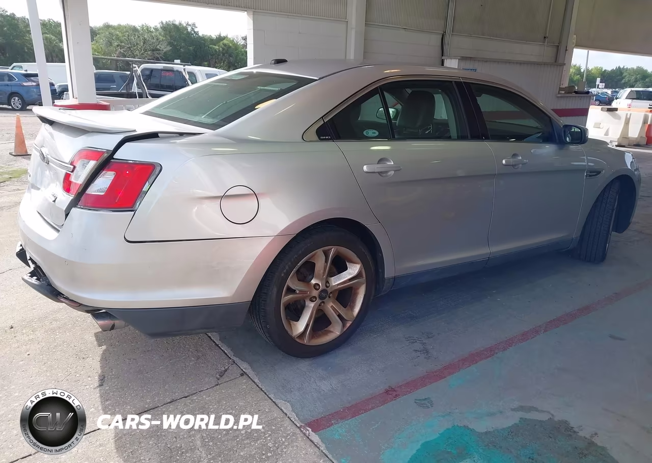 2010 Ford Taurus Sho VIN:1FAHP2KT6AG137430 - 4