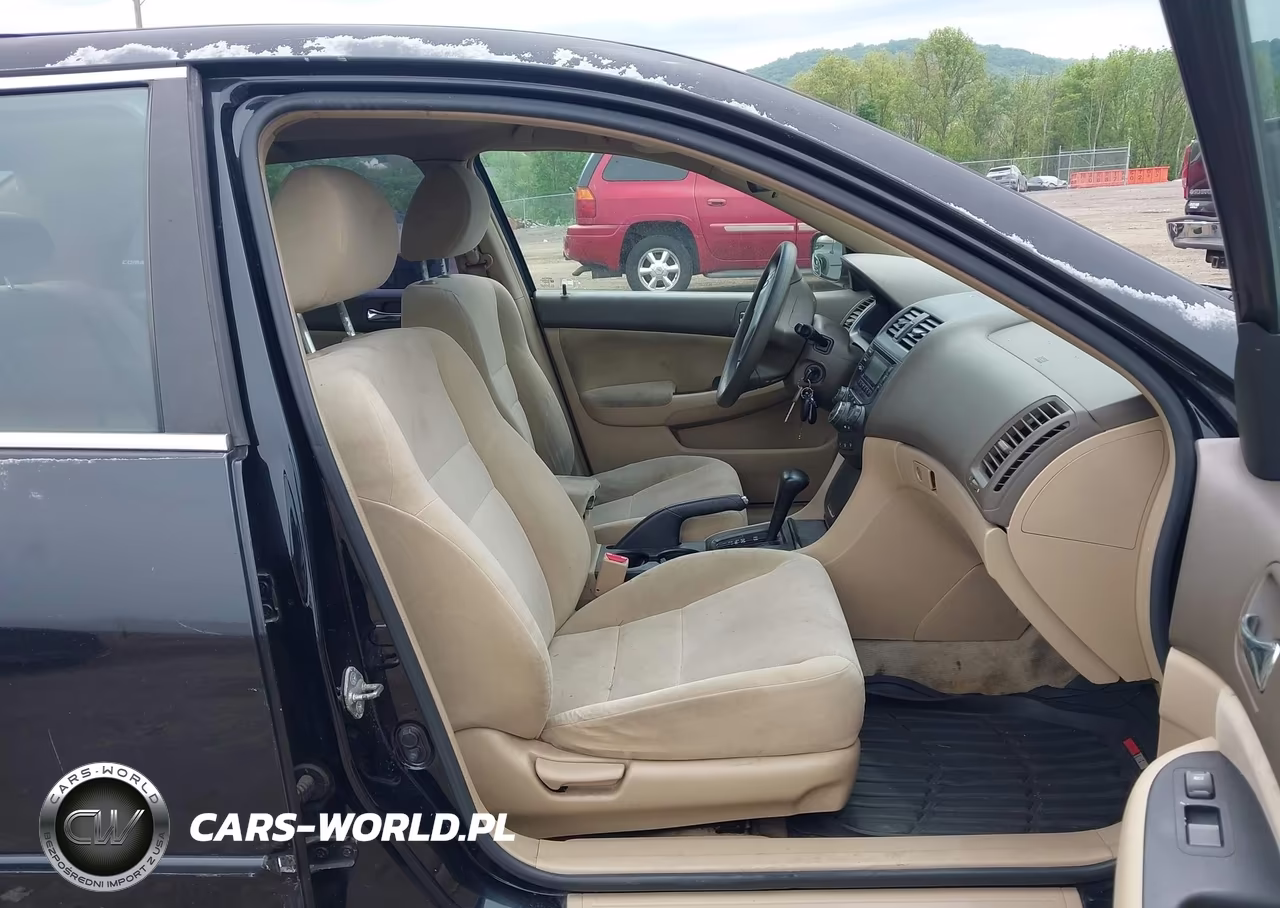 2003 Honda Accord 2.4 Lx VIN:1HGCM56353A106556 - 5