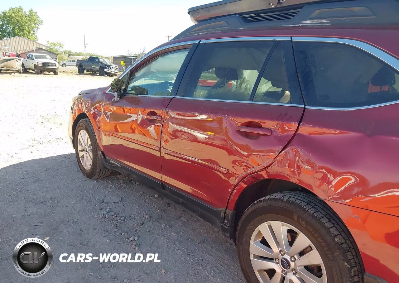 2015 Subaru Outback 2.5I Premium VIN:4S4BSBCC5F3339974 - 6