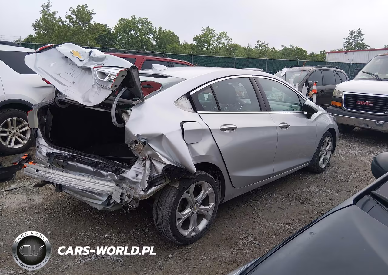 2016 Chevrolet Cruze Premier Auto VIN:1G1BG5SM1G7299252 - 4