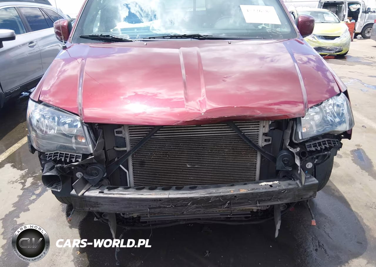 2019 Dodge Grand Caravan Gt VIN:2C4RDGEG3KR694363 - 6