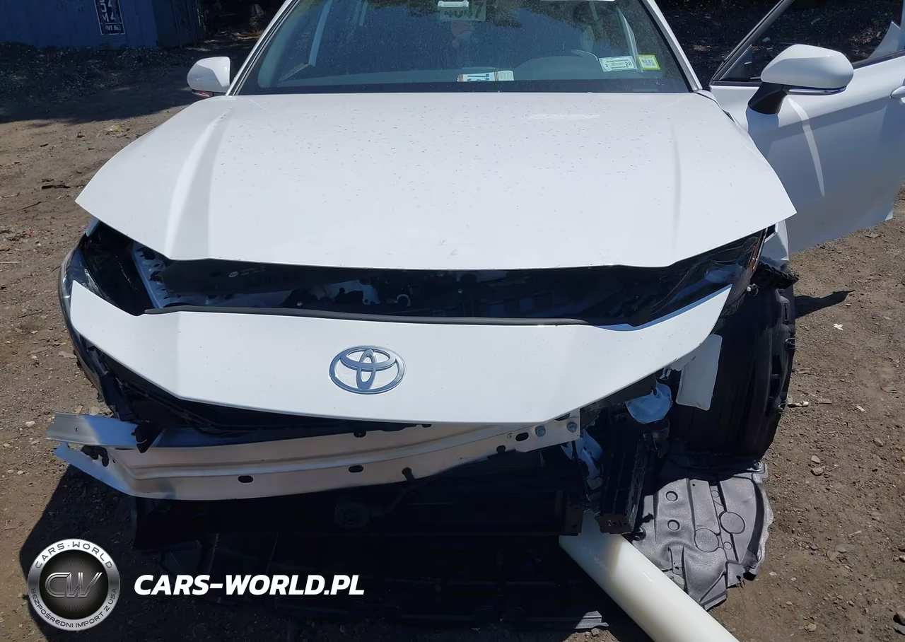2026 Toyota Camry Se VIN:4T1DBADK1TU554685 - 10