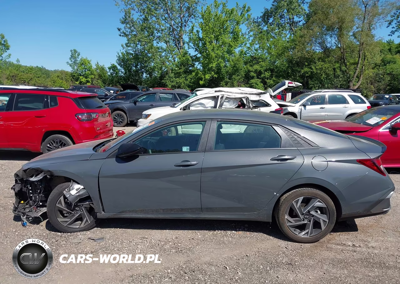 2025 Hyundai Elantra Sel Sport VIN:KMHLM4DG0SU024547 - 14