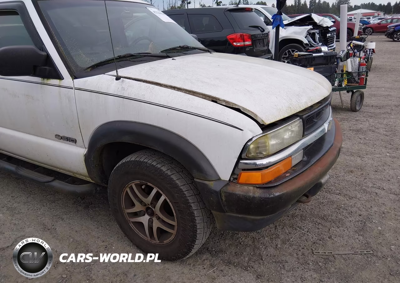 2003 Chevrolet S-10 Ls VIN:1GCDT13X13K112693 - 13