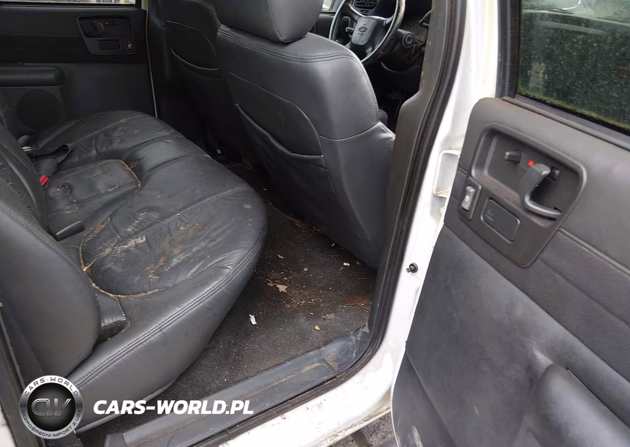 2003 Chevrolet S-10 Ls VIN:1GCDT13X13K112693 - 8