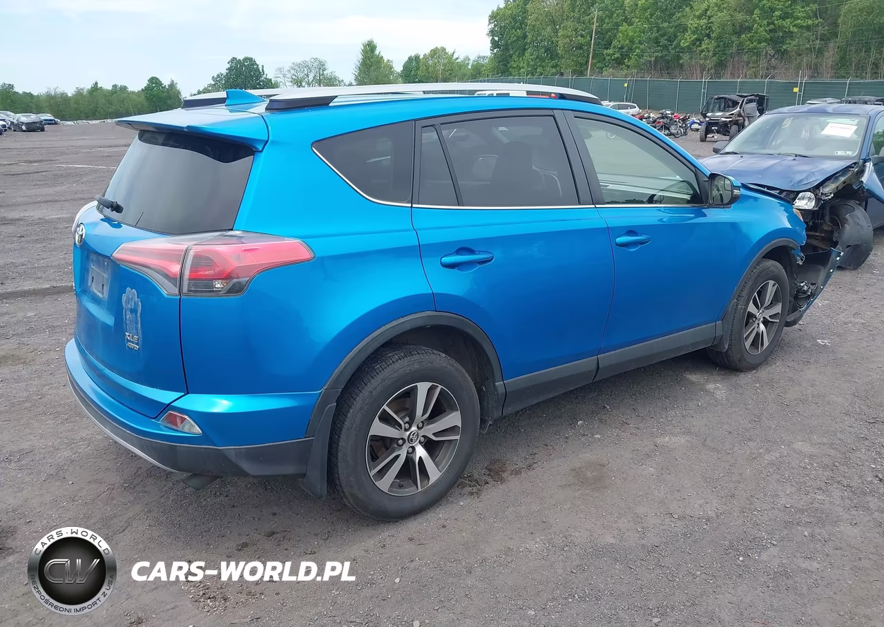 2017 Toyota Rav4 Xle VIN:JTMRFREVXHD202816 - 4