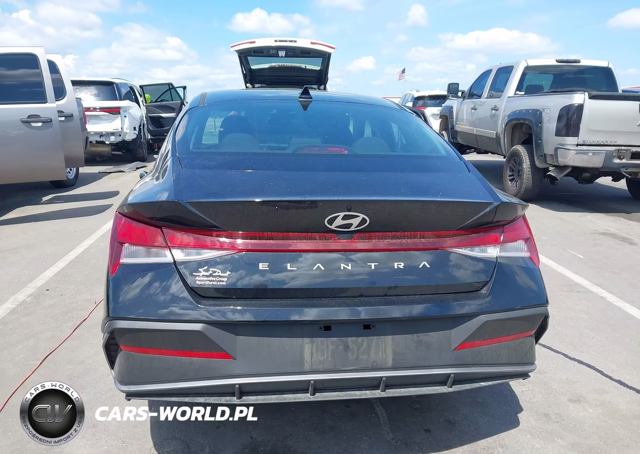 2026 Hyundai Elantra Se VIN:KMHLL4DG5TU171435 - 16