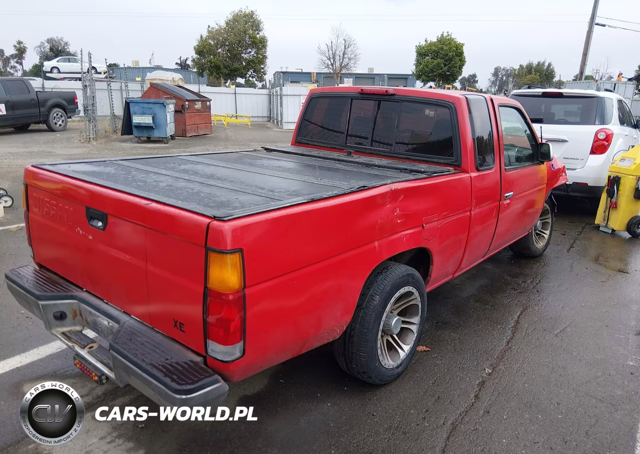 1996 Nissan Truck King Cab Se-King Cab Xe VIN:1N6SD16S9TC308361 - 4