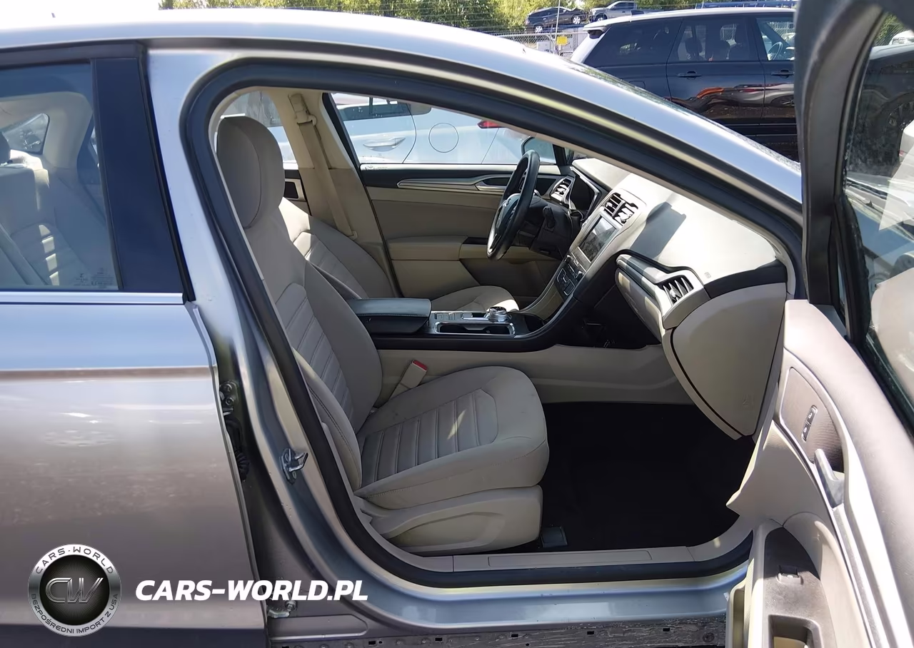 2020 Ford Fusion Se VIN:3FA6P0HD5LR191681 - 5