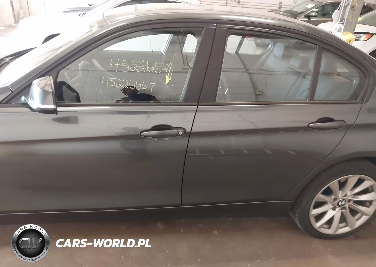 2017 BMW 320I xDrive VIN:WBA8A3C53HK691739 - 14