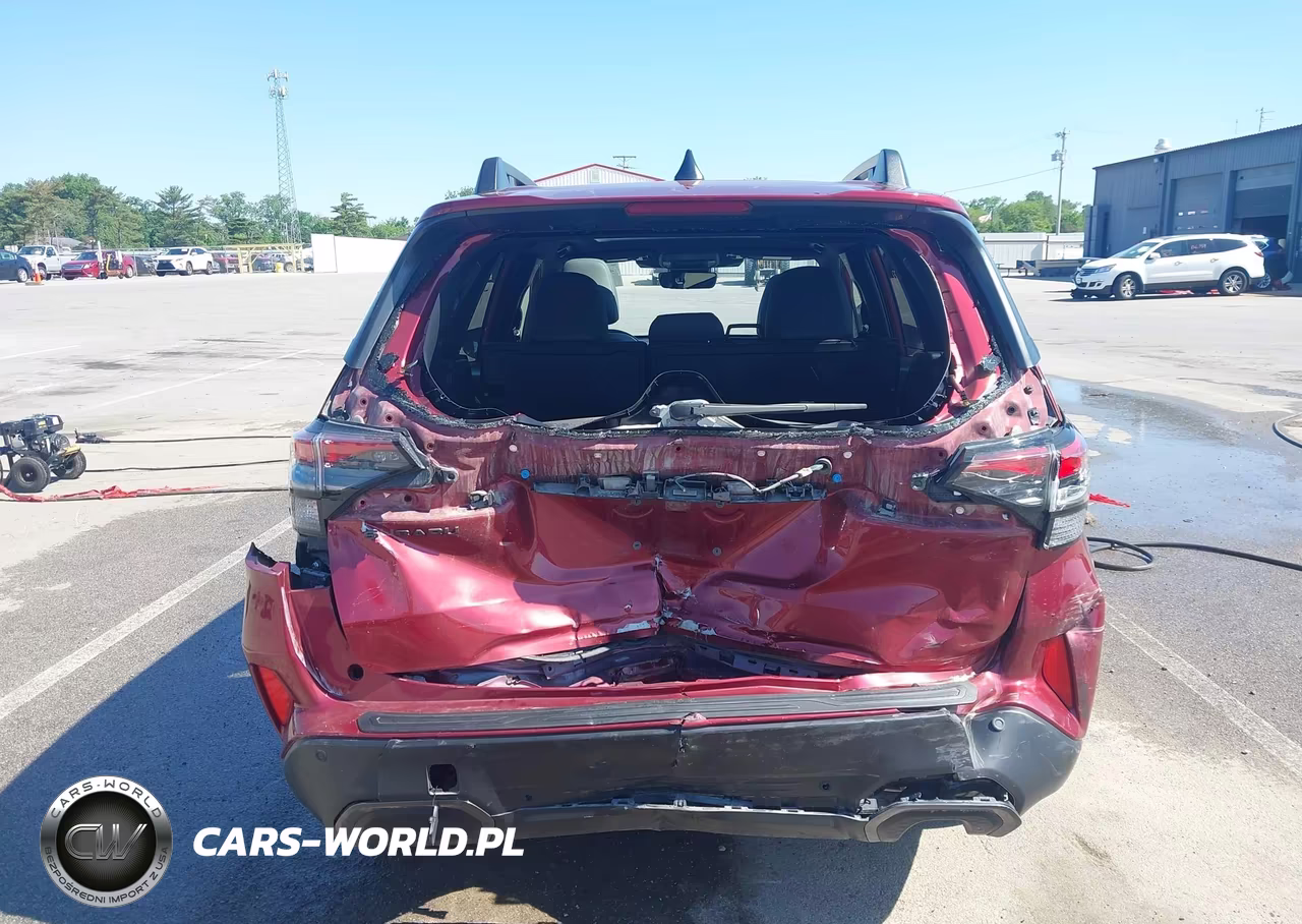 2025 Subaru Forester Limited VIN:JF2SLDRC5SH460586 - 16