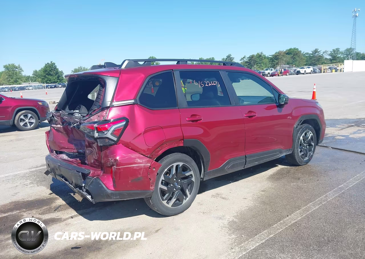 2025 Subaru Forester Limited VIN:JF2SLDRC5SH460586 - 4