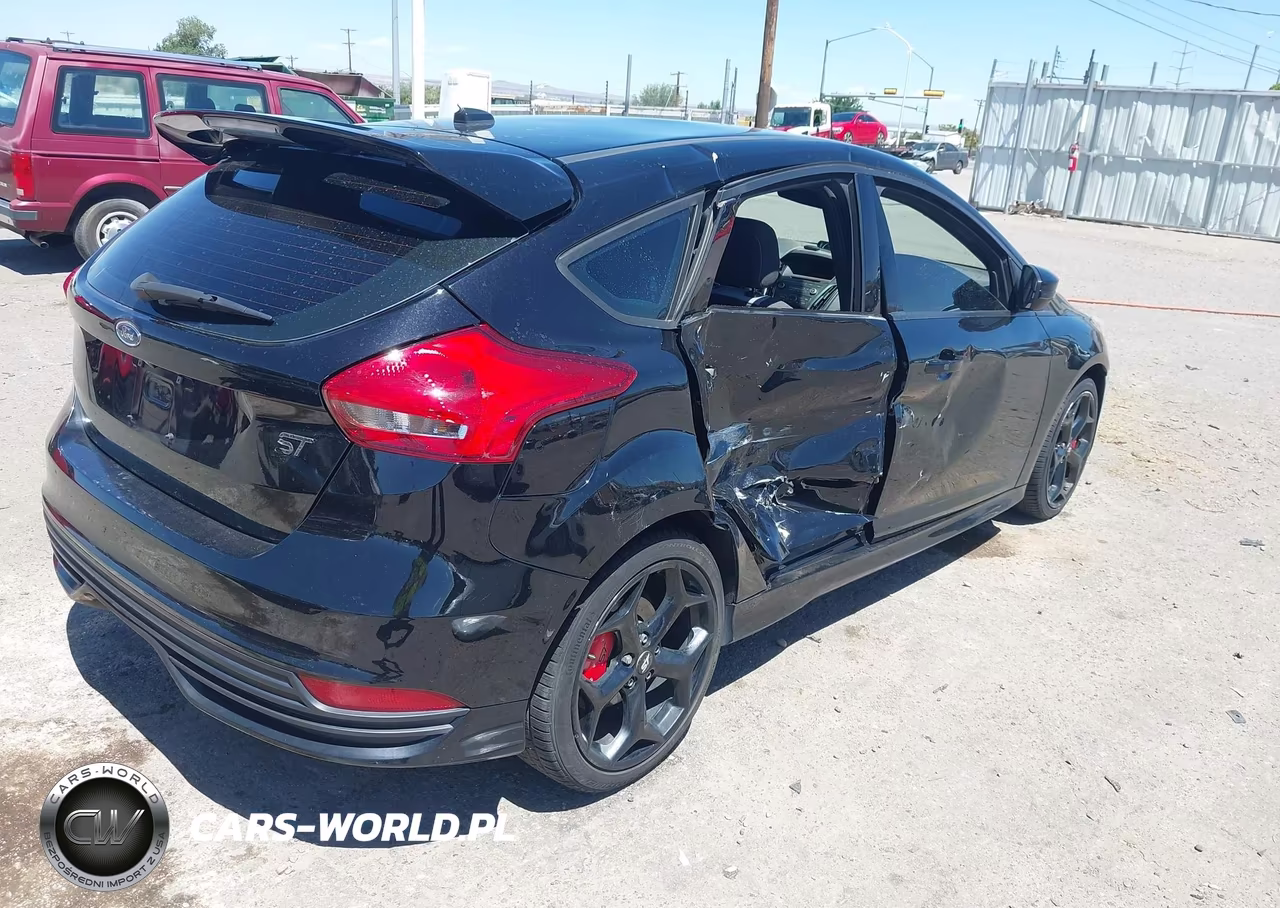 2017 Ford Focus St VIN:1FADP3L96HL270858 - 4