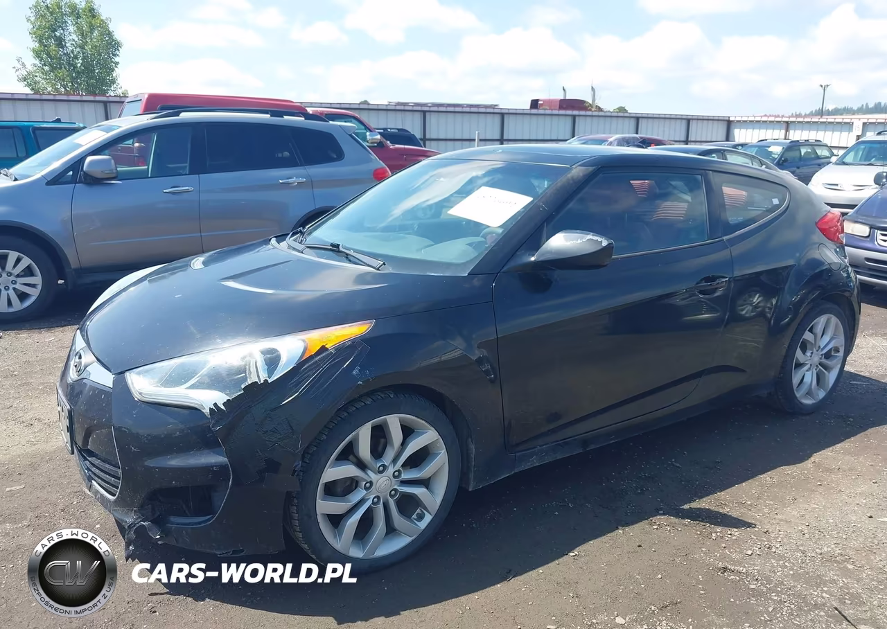 2013 Hyundai Veloster VIN:KMHTC6AD6DU141996 - 2
