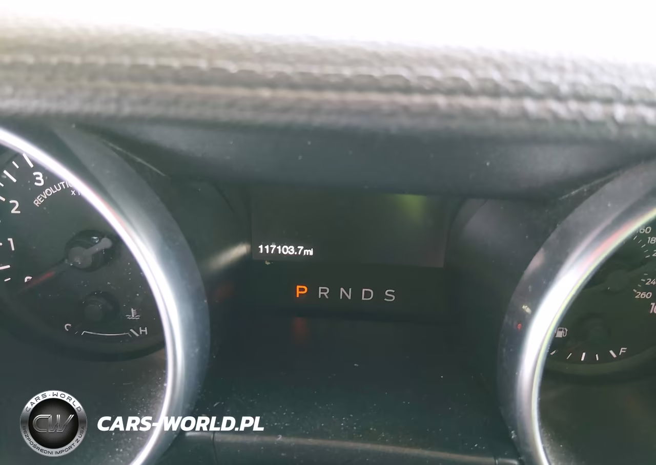2018 Ford Mustang Ecoboost Premium VIN:1FATP8UH9J5132451 - 14