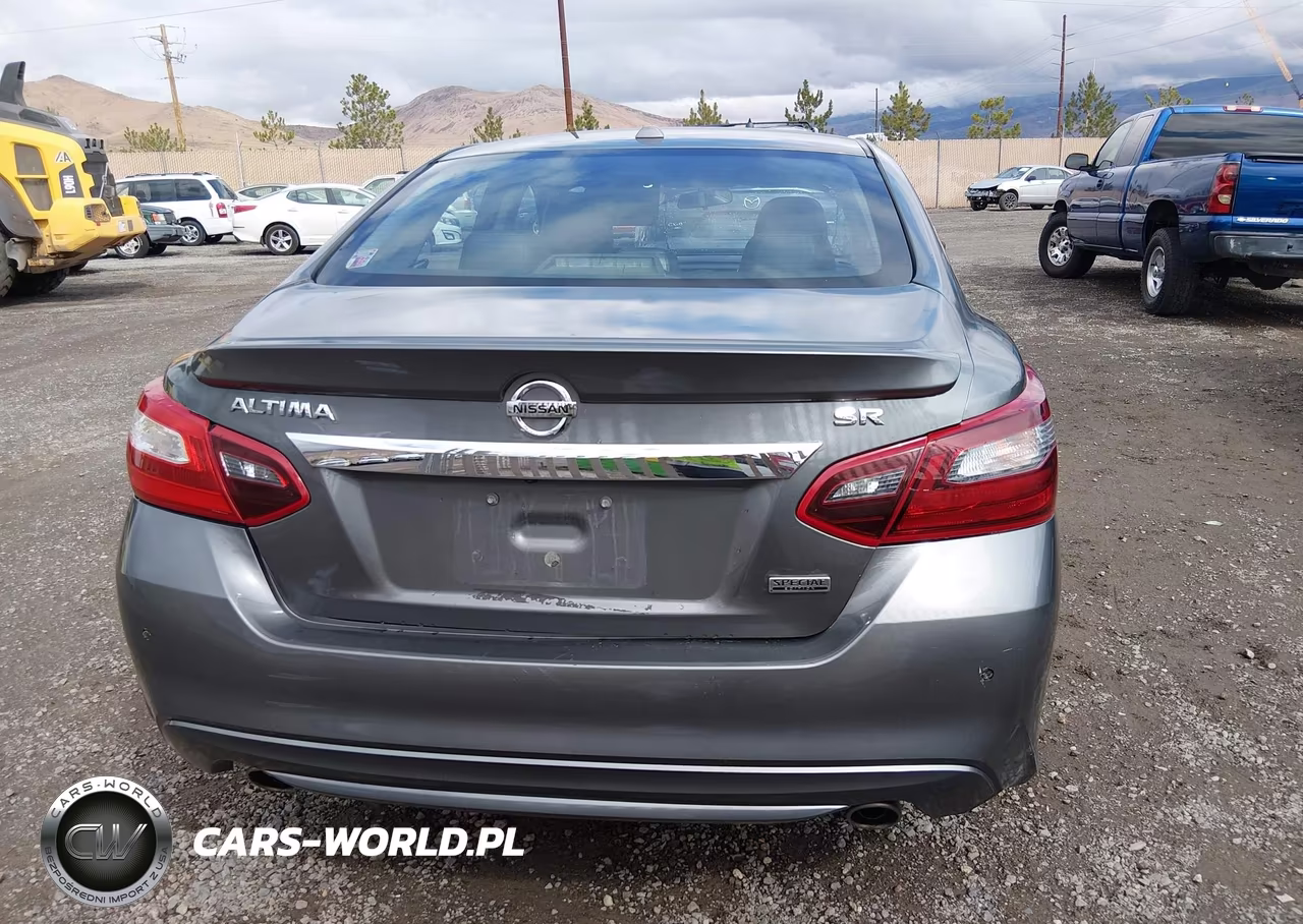 2018 Nissan Altima 2.5 Sr VIN:1N4AL3AP8JC289658 - 16