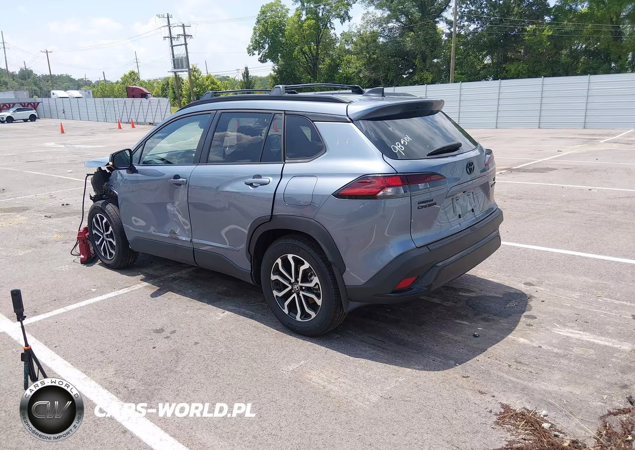 2026 Toyota Corolla Cross Hybrid Se VIN:7MUFBABG7TV098715 - 3