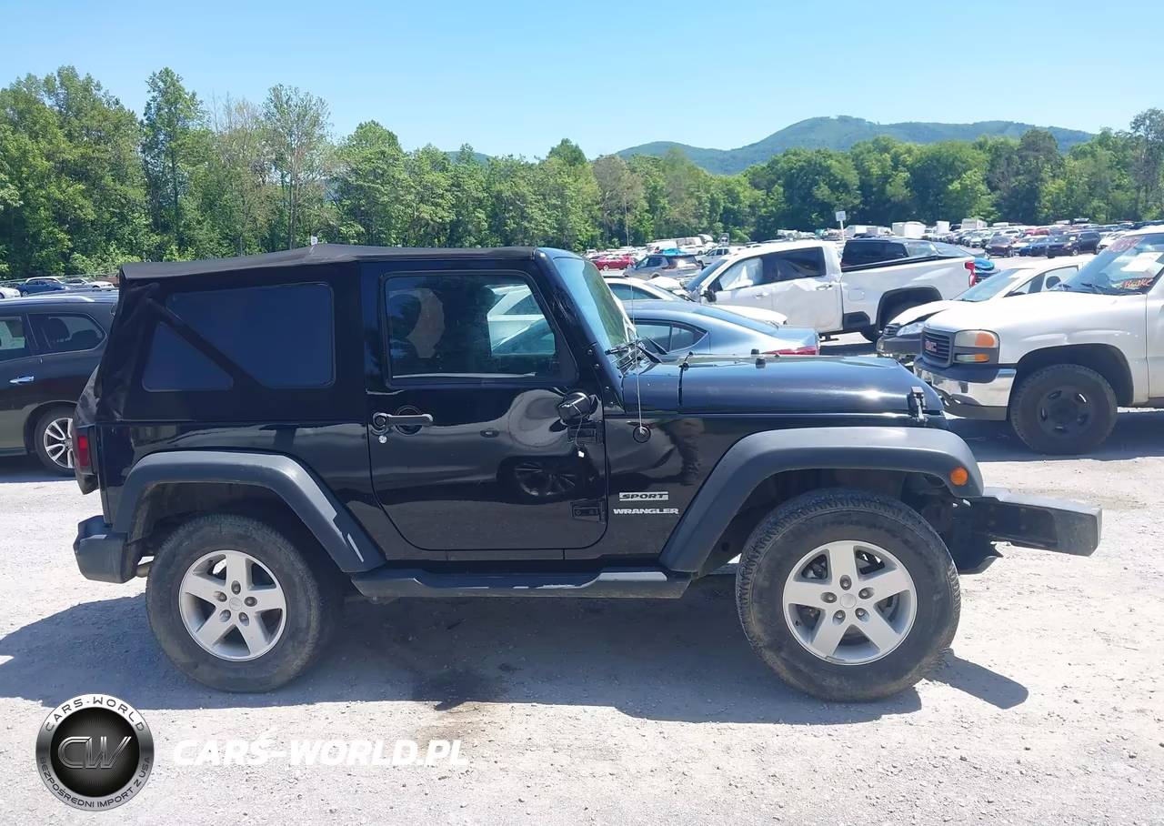 2015 Jeep Wrangler Sport VIN:1C4AJWAG9FL636505 - 14