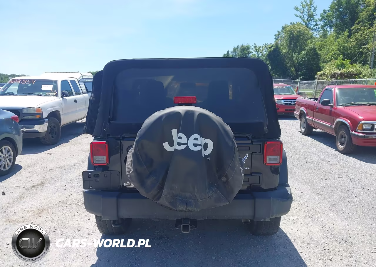 2015 Jeep Wrangler Sport VIN:1C4AJWAG9FL636505 - 17