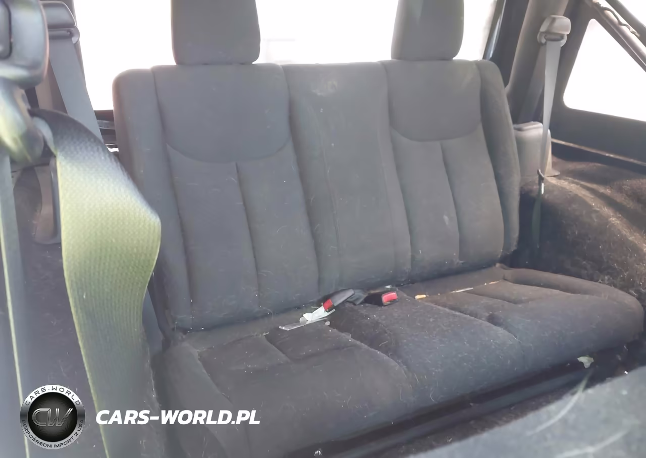 2015 Jeep Wrangler Sport VIN:1C4AJWAG9FL636505 - 8